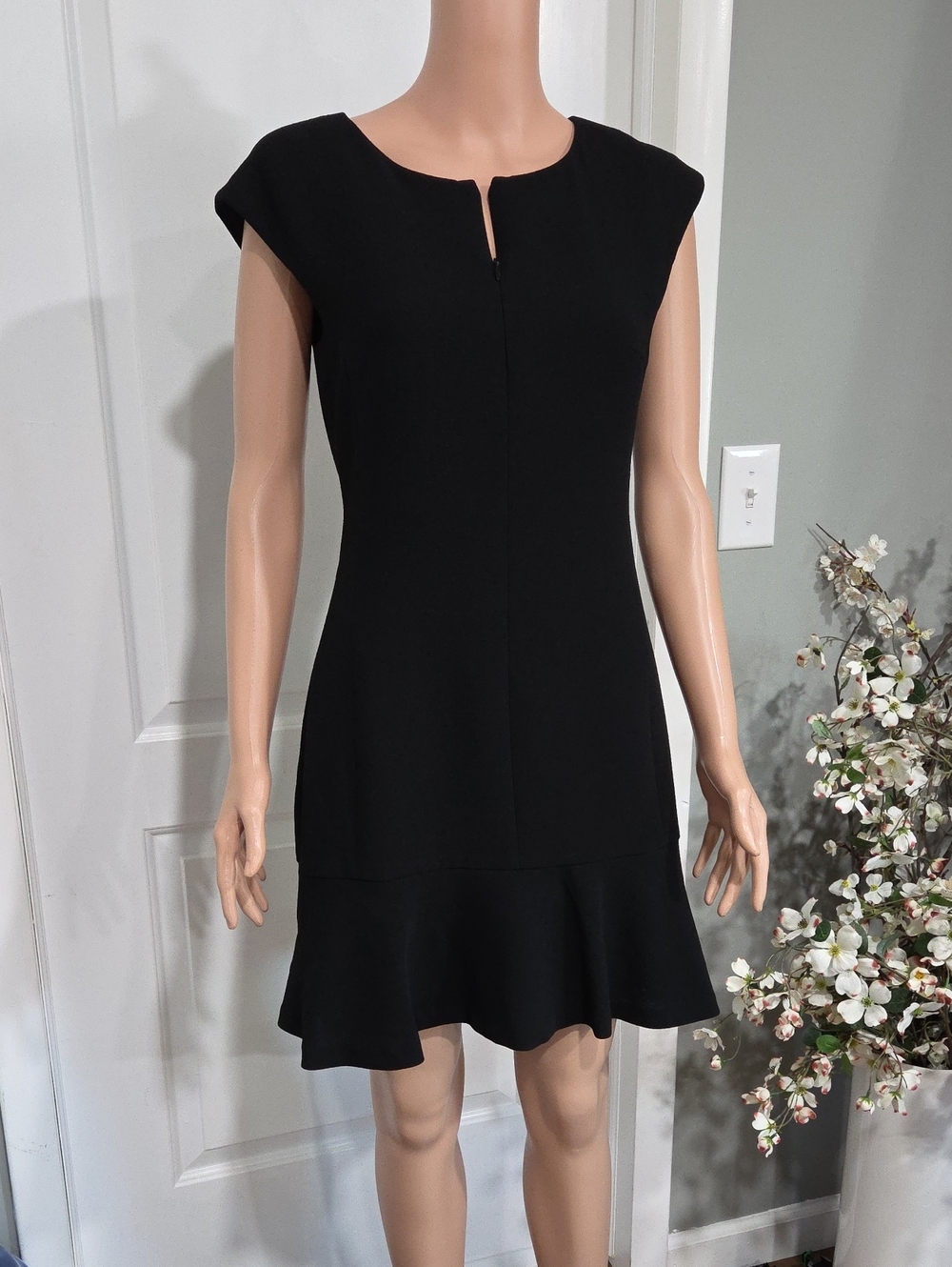 Club Monaco Black Cap-Sleeve Ruffle-Hem Mini Dress